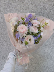 BOUQUET/ images for scale only