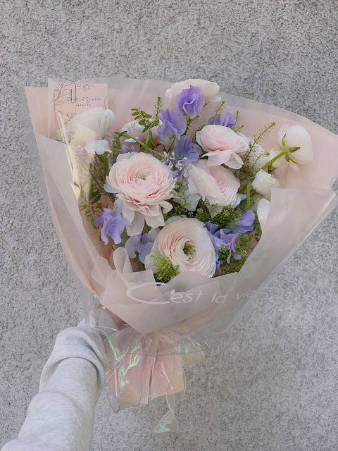 BOUQUET/ images for scale only