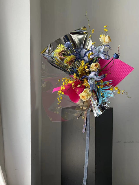 BOUQUET/ images for scale only