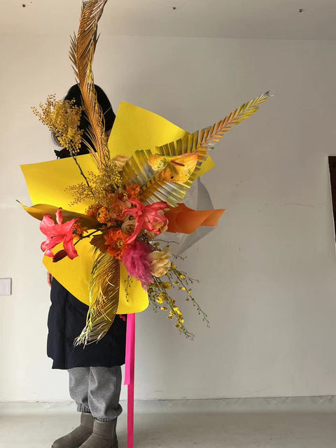 BOUQUET/ images for scale only