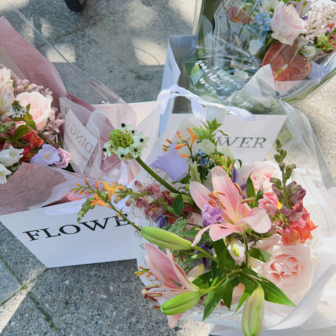 BOUQUET/ images for scale only