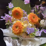 BOUQUET/ images for scale only