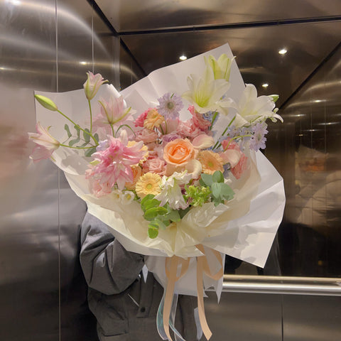 BOUQUET/ images for scale only