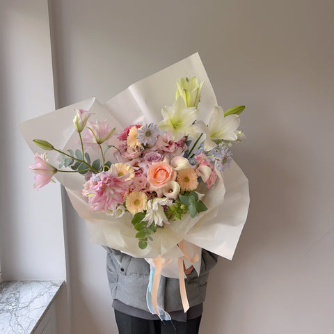 BOUQUET/ images for scale only