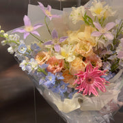 BOUQUET/ images for scale only