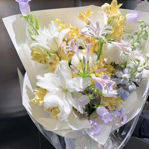 BOUQUET/ images for scale only