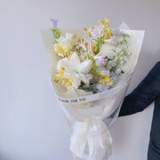 BOUQUET/ images for scale only