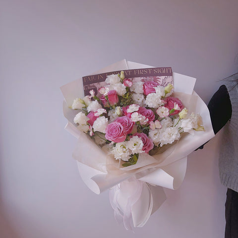 BOUQUET/ images for scale only