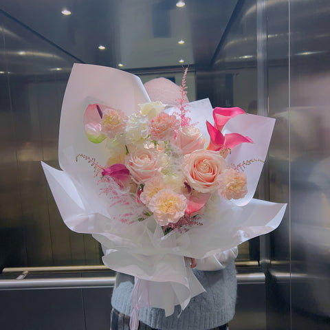 BOUQUET/ images for scale only