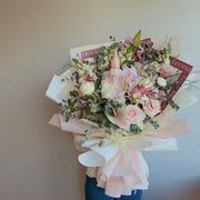 BOUQUET/ images for scale only