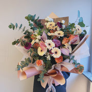 BOUQUET/ images for scale only